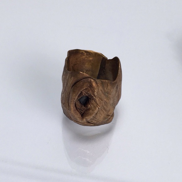 Copper Bronze Tones Fish Like Ring Size 6 Pinky Ring ? - Picture 4 of 8